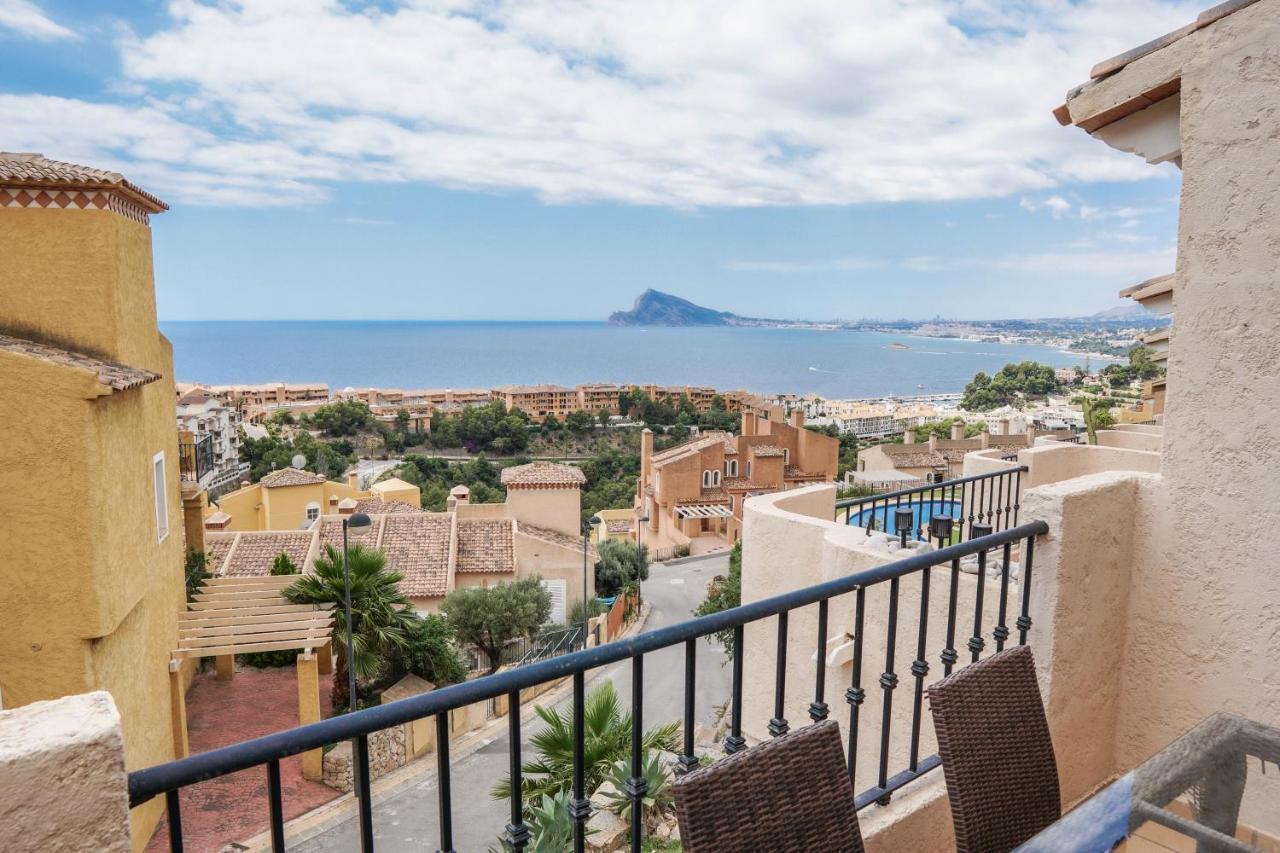 Charming Townhouse With Sea Views & Pool In Altea Villa Calpe Exterior photo